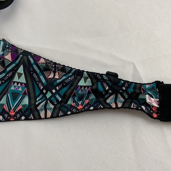 Victoria Secret Pink Classic or Crossback Wear Everywhere Colorful Push-up Bra - Picture 11 of 14